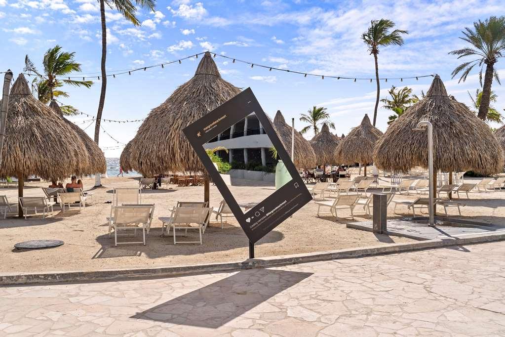 Mangrove Beach Corendon Curacao All-Inclusive Resort, Curio By Hilton Віллемстад Екстер'єр фото