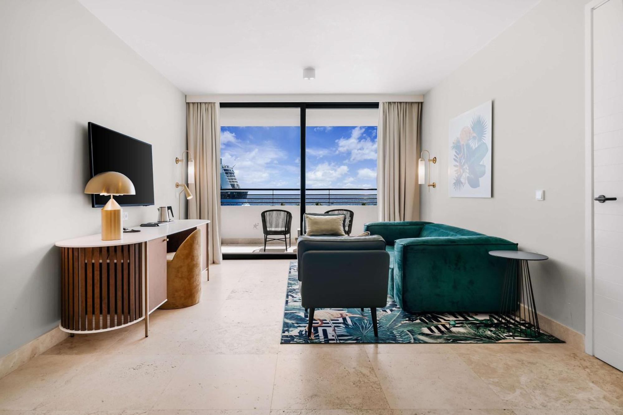 Mangrove Beach Corendon Curacao All-Inclusive Resort, Curio By Hilton Віллемстад Екстер'єр фото
