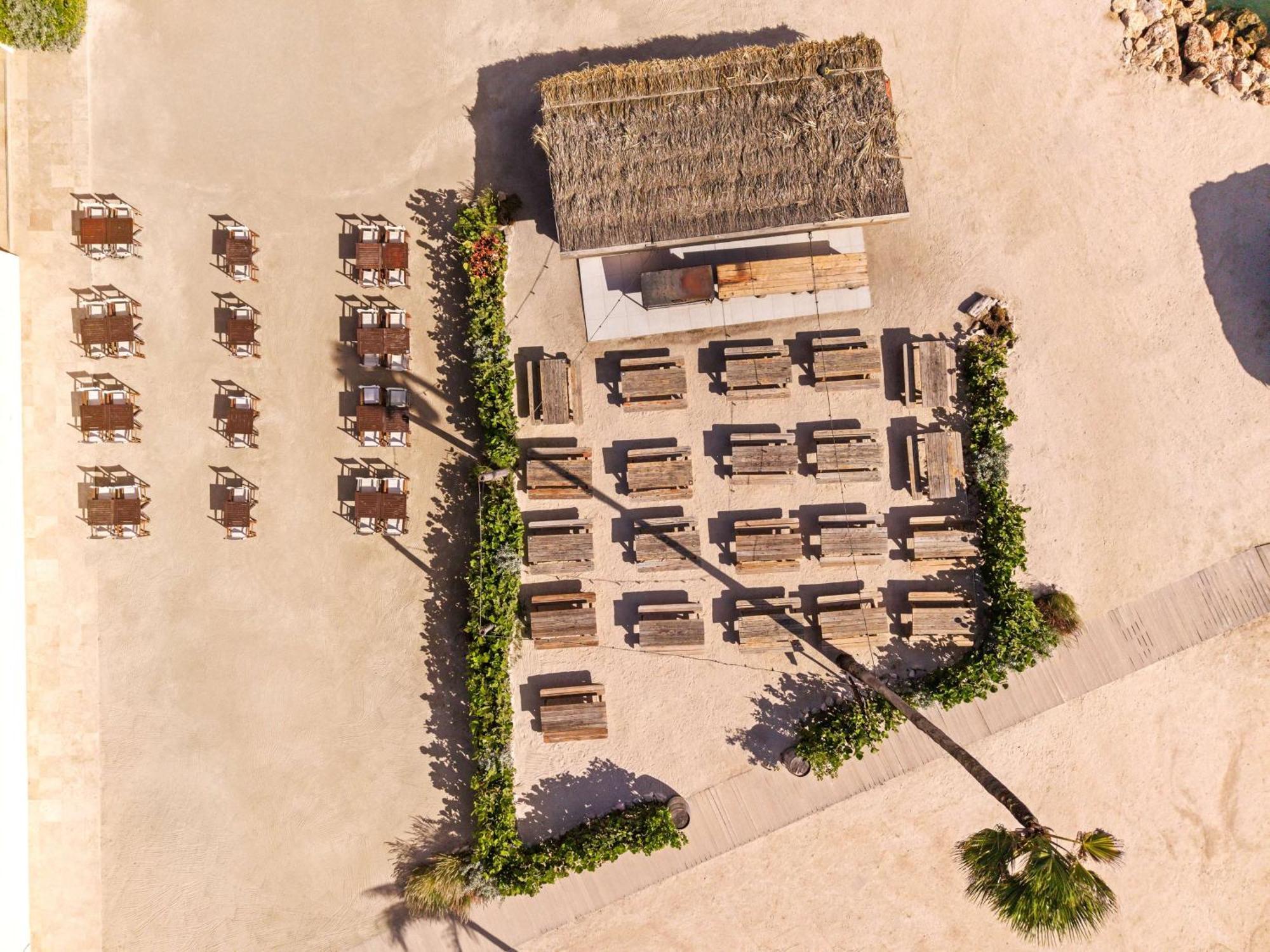 Mangrove Beach Corendon Curacao All-Inclusive Resort, Curio By Hilton Віллемстад Екстер'єр фото